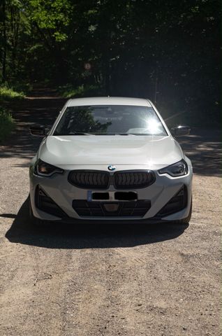 BMW M240i xDrive 2022