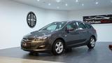 Opel Astra J Sports Tourer *SHZ*Tempomat*Lenkr.HZ - Opel Astra: Kombi, J