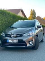 Toyota Verso 1.8l Valvematic Comfort 7-Sitzer Comfort - gebrauchte Toyota Verso aus dem Jahr 2016