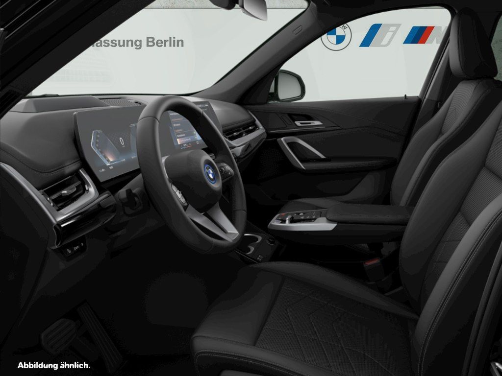 BMW iX1 xDrive30 Driv.Assist LiveCockpitProf LED foto 3
