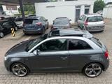 Audi A1 S line Sportpaket / Schiebedach - Audi A1 mit Panoramadach