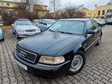 Audi A8 4.2 Tiptr Quat GSD*SH*SHZ*NAVI*TV*2.HD*VOLL