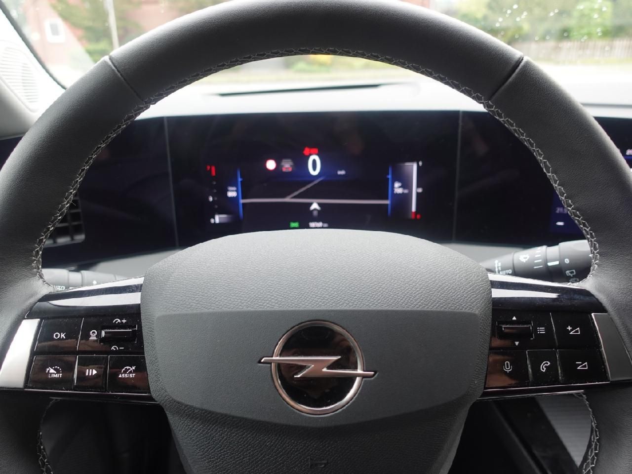 Fahrzeugabbildung Opel Astra L Lim. 1,2 Elegance