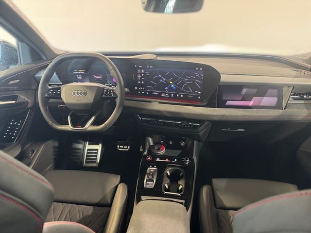 SQ6 SUV e-tron EDITION ONE GREY+AHK+PANO+B&O+HUD