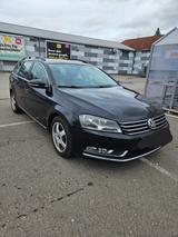 Volkswagen Passat 1.8 TSI Highline Highline - Volkswagen Passat aus 2011: Kombi