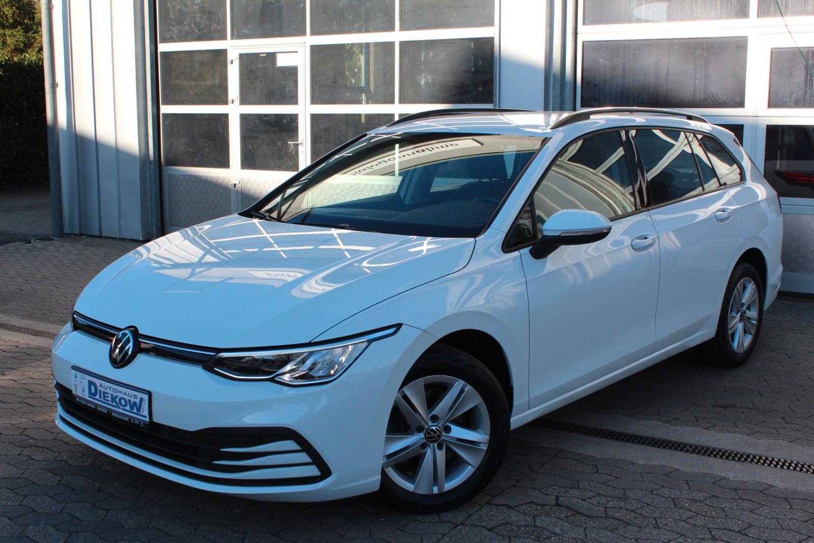 Volkswagen Golf VIII Var. Life /DSG/ACC/PDC/LED/App>Navi/WR