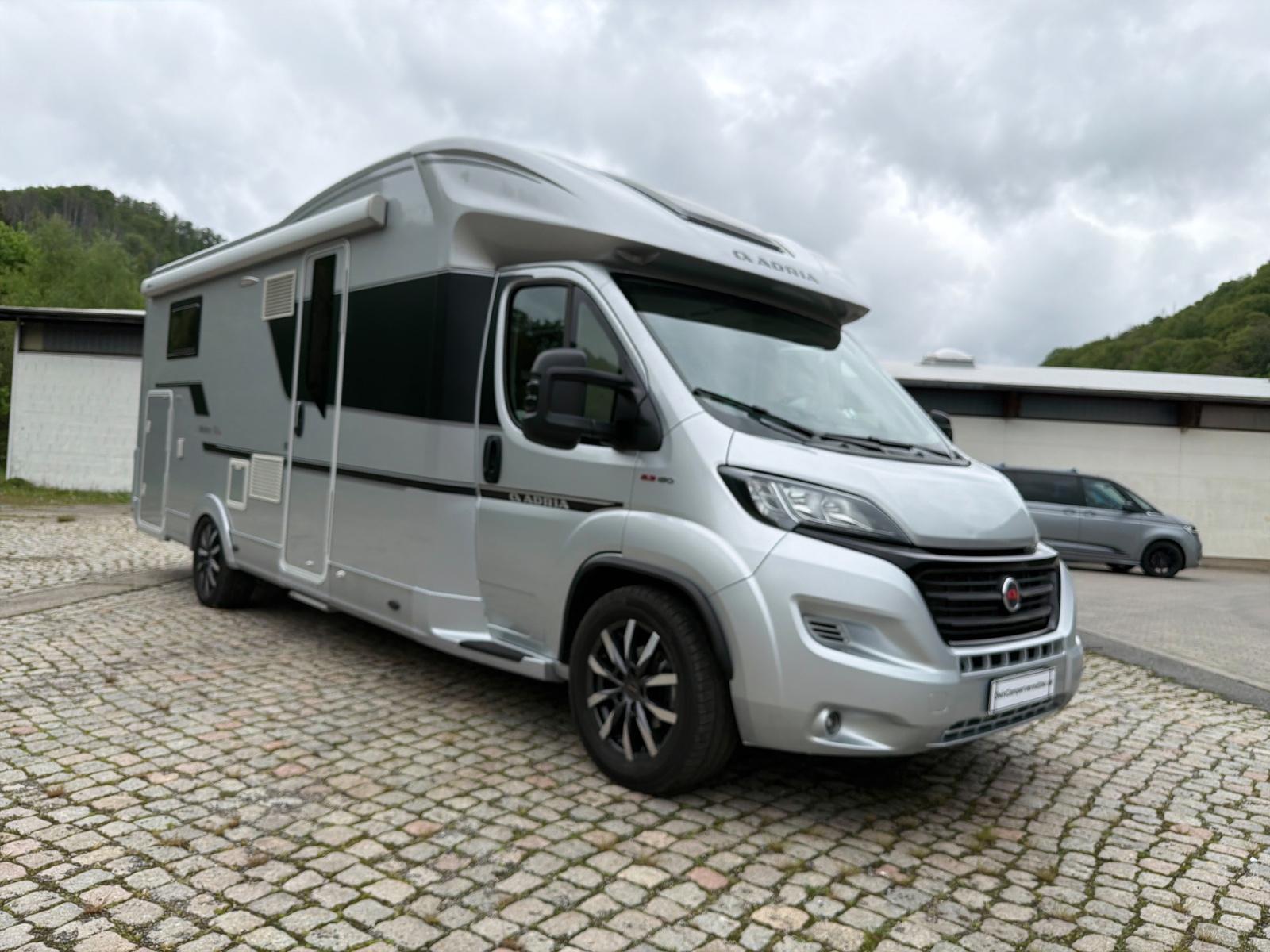 Adria MATRIX SUPREME 700 SL HubstützeAlde Autom. Klima