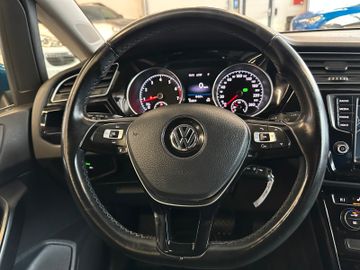 Volkswagen Touran Highline BMTStart-Stopp *LED*AHK*