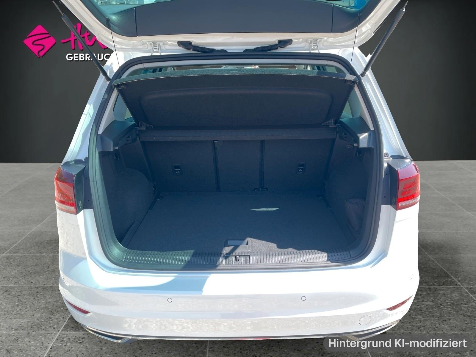 Volkswagen Golf UNITED 131PS (*Navi*PDC*Sitzh.*), миниатюра 9