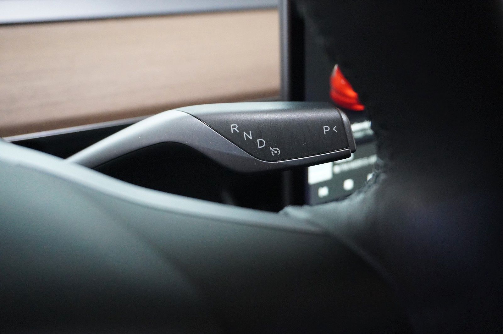 Fahrzeugabbildung Tesla Model 3 Standard Range Plus NAVI/KAMERA/SH/PANO