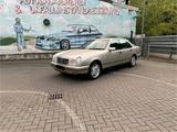 Mercedes-Benz mercedes  e 280 Rentner Fahrzeug  1 Hand - gebrauchte Mercedes-Benz E 280 aus dem Jahr 1998
