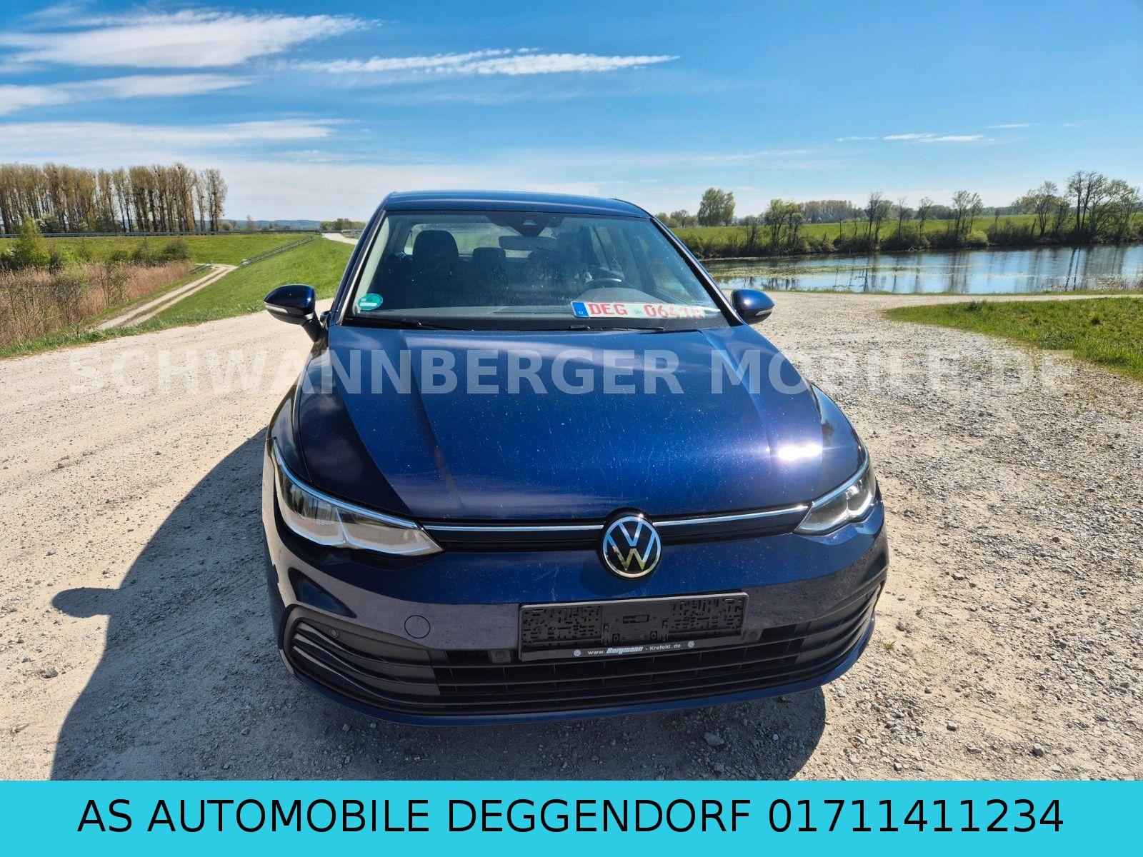Volkswagen Golf VIII Lim. LED-SHZ-PDC-EURO6