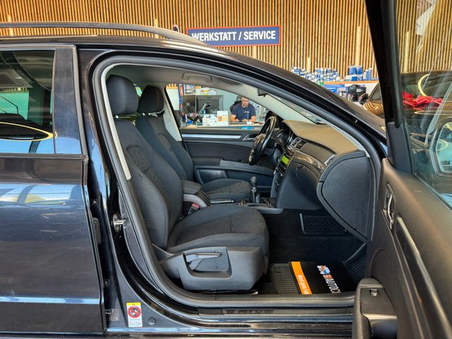 Skoda Superb Combi *1.HAND*KLIMA*SZHZ*ZV*BC*TÜVNEU*