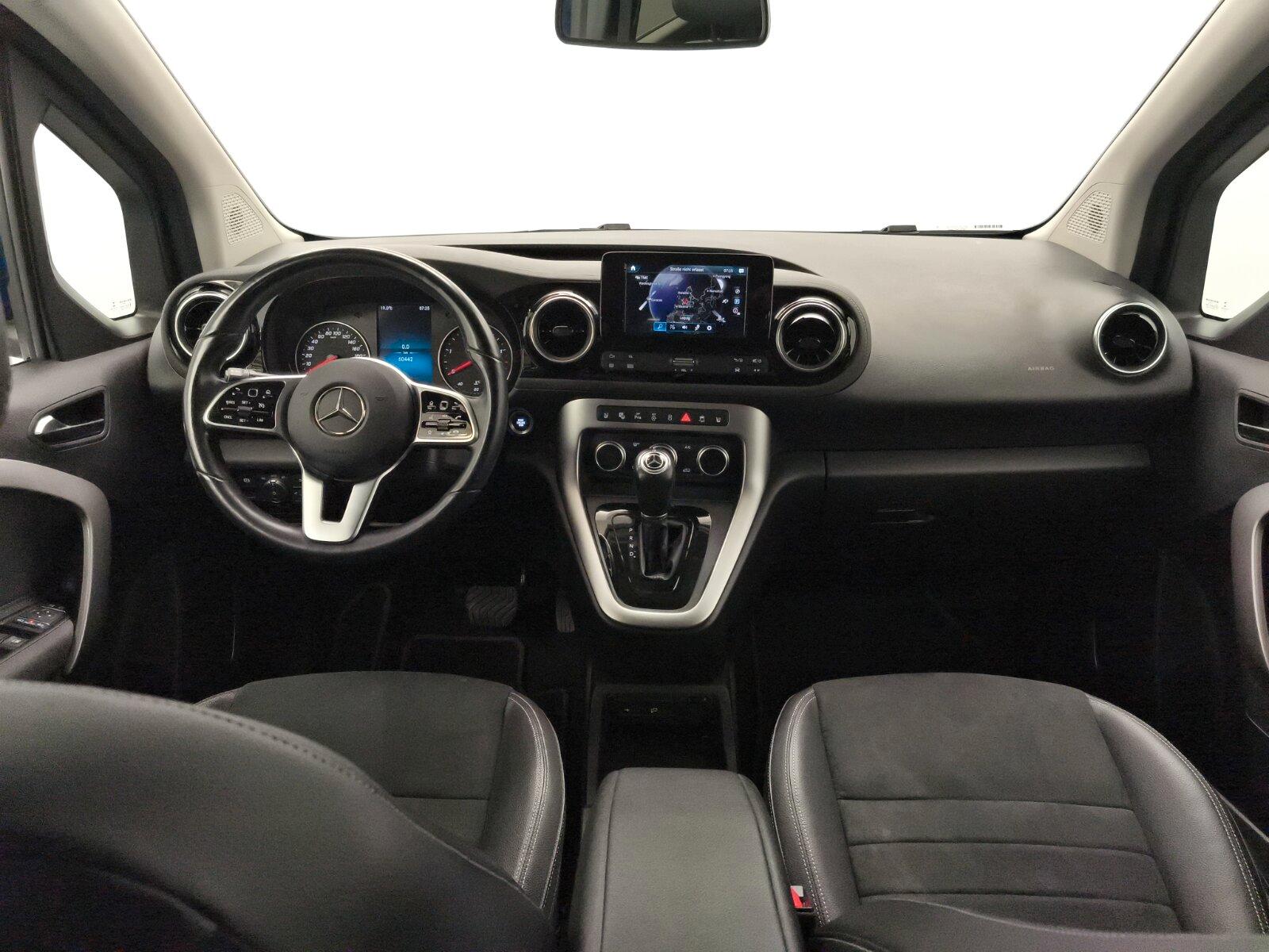 Mercedes-Benz T 180 d PROGRESSIVE 7G Navi Klima Kamera LED AHK