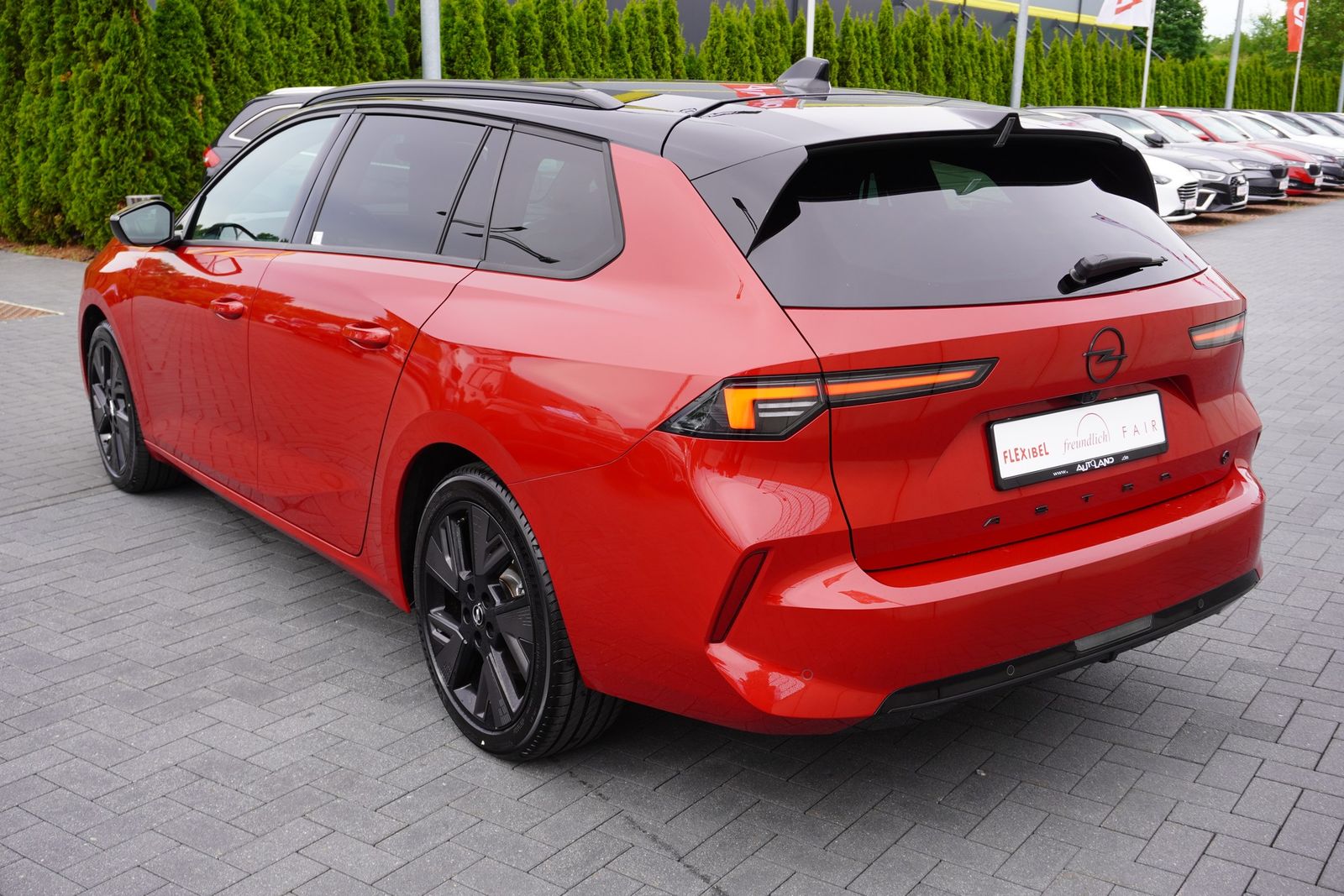 Opel Astra L Sports Tourer Electric GS LED ACC Kamera imagem 2