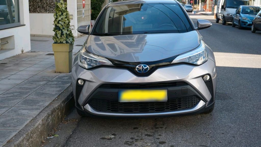 Image of Toyota C-HR