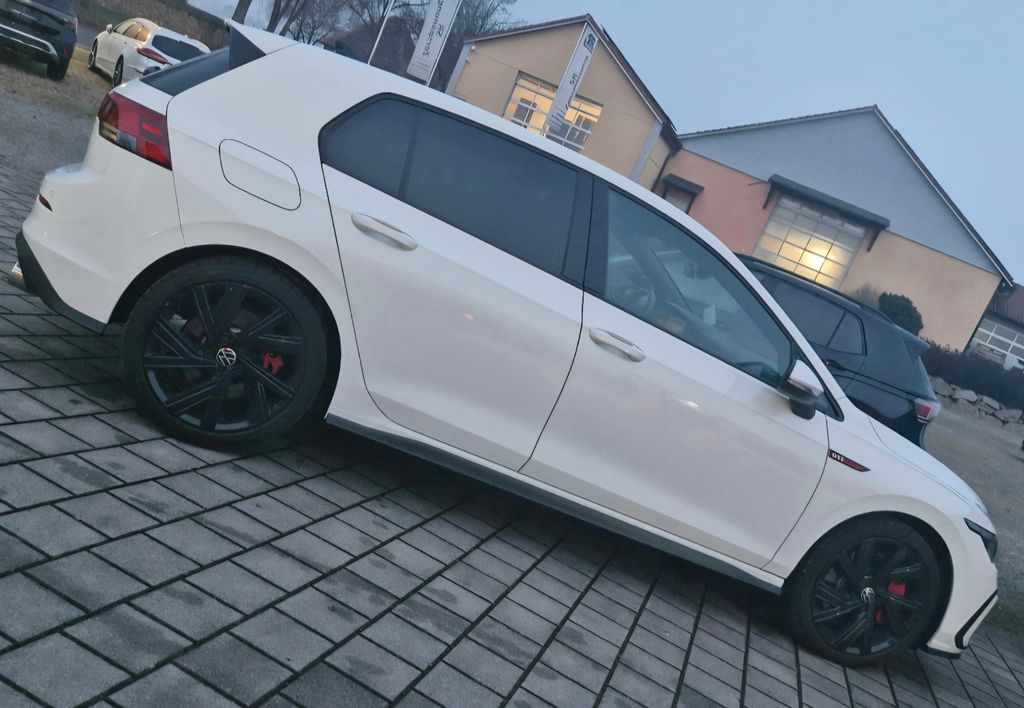 Image of Volkswagen Golf