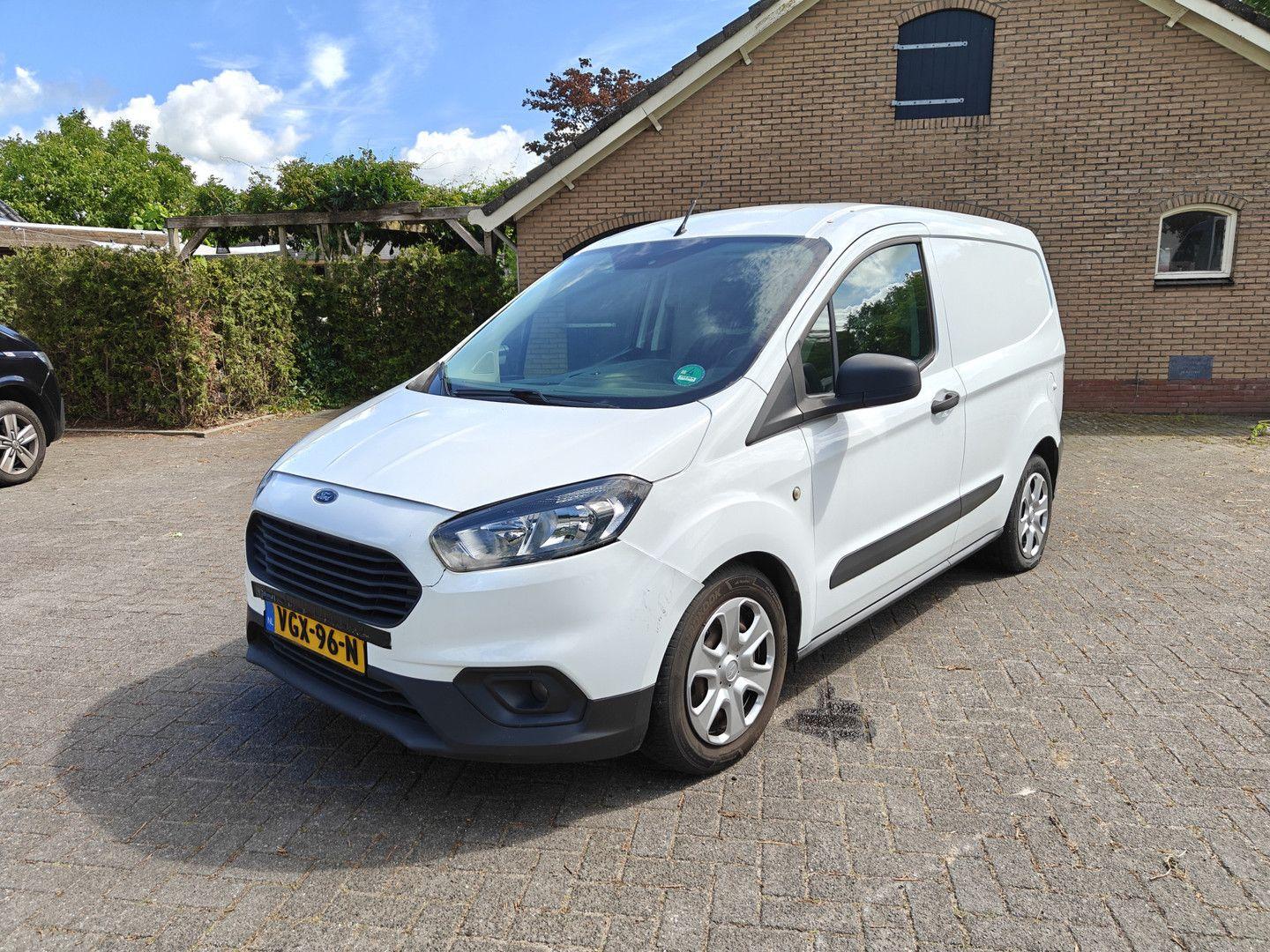 Ford Transit Courier 1.5 TDCI Trend AIRCO BJ 2020