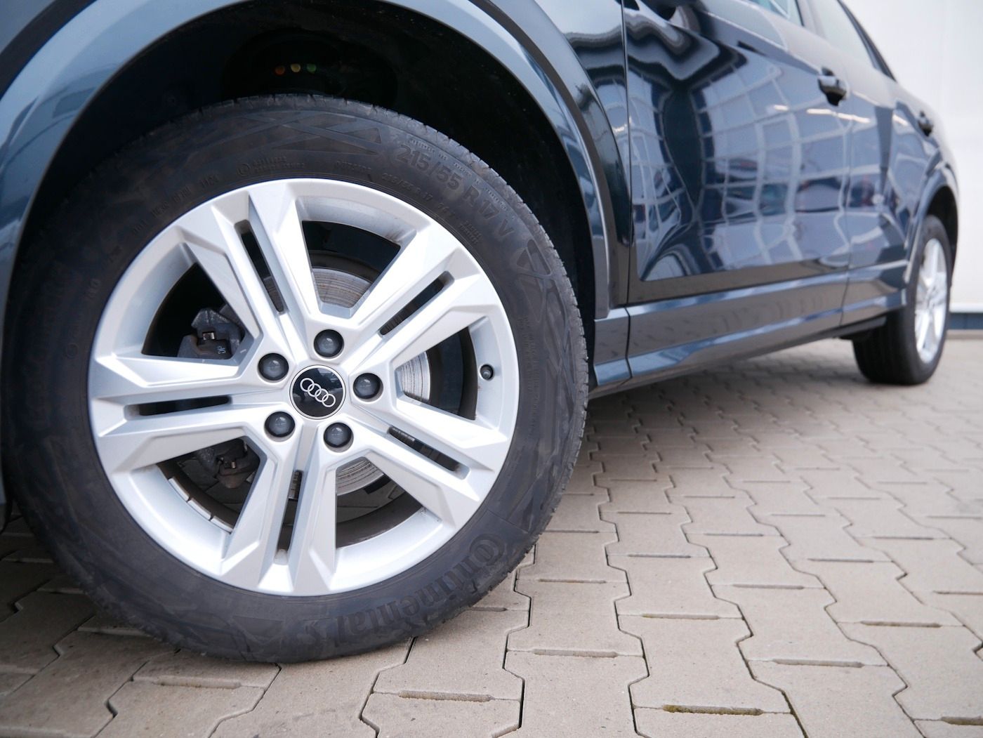 Fahrzeugabbildung Audi Q2 1.5 35 TFSI advanced AHK MATRIX DSG Kamera AC