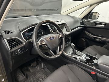 Ford S-Max - 8