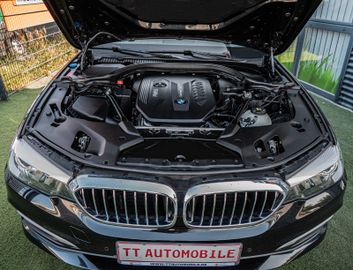 Fahrzeugabbildung BMW 530d Touring|LEDER|PANO|LED|NAVI|AMBIENTE