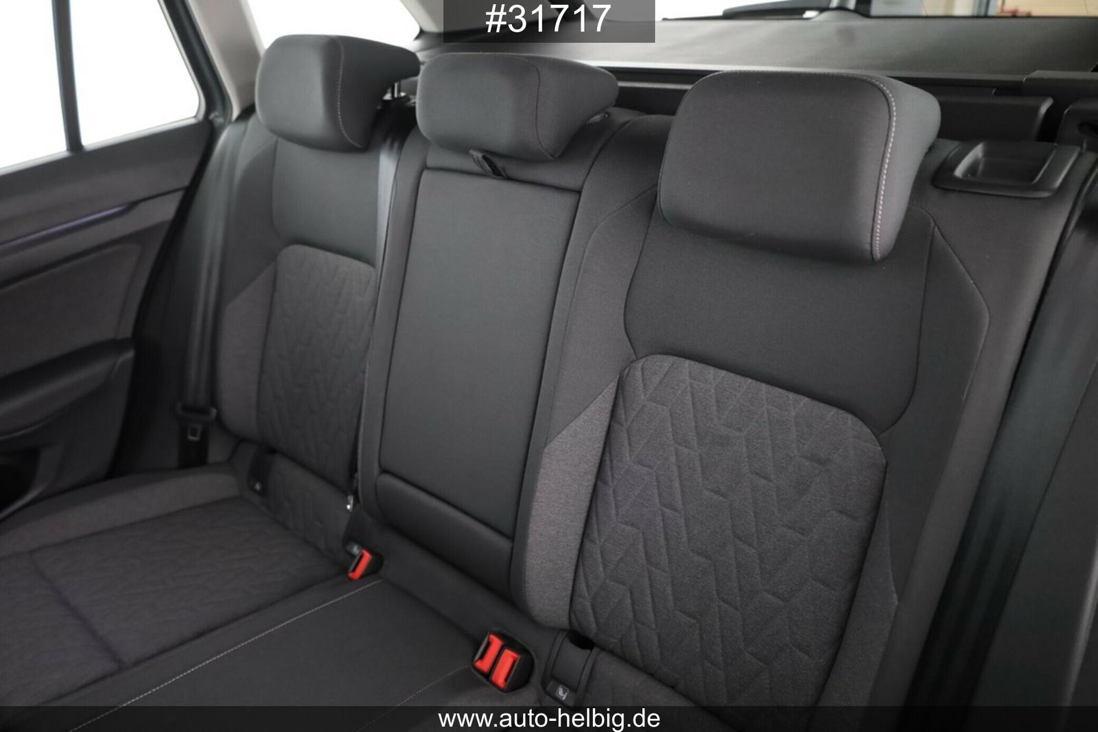 Volkswagen Golf VIII Variant 1.5 eTSI Life #AHK#LED#ACC#SHZ, миниатюра 12