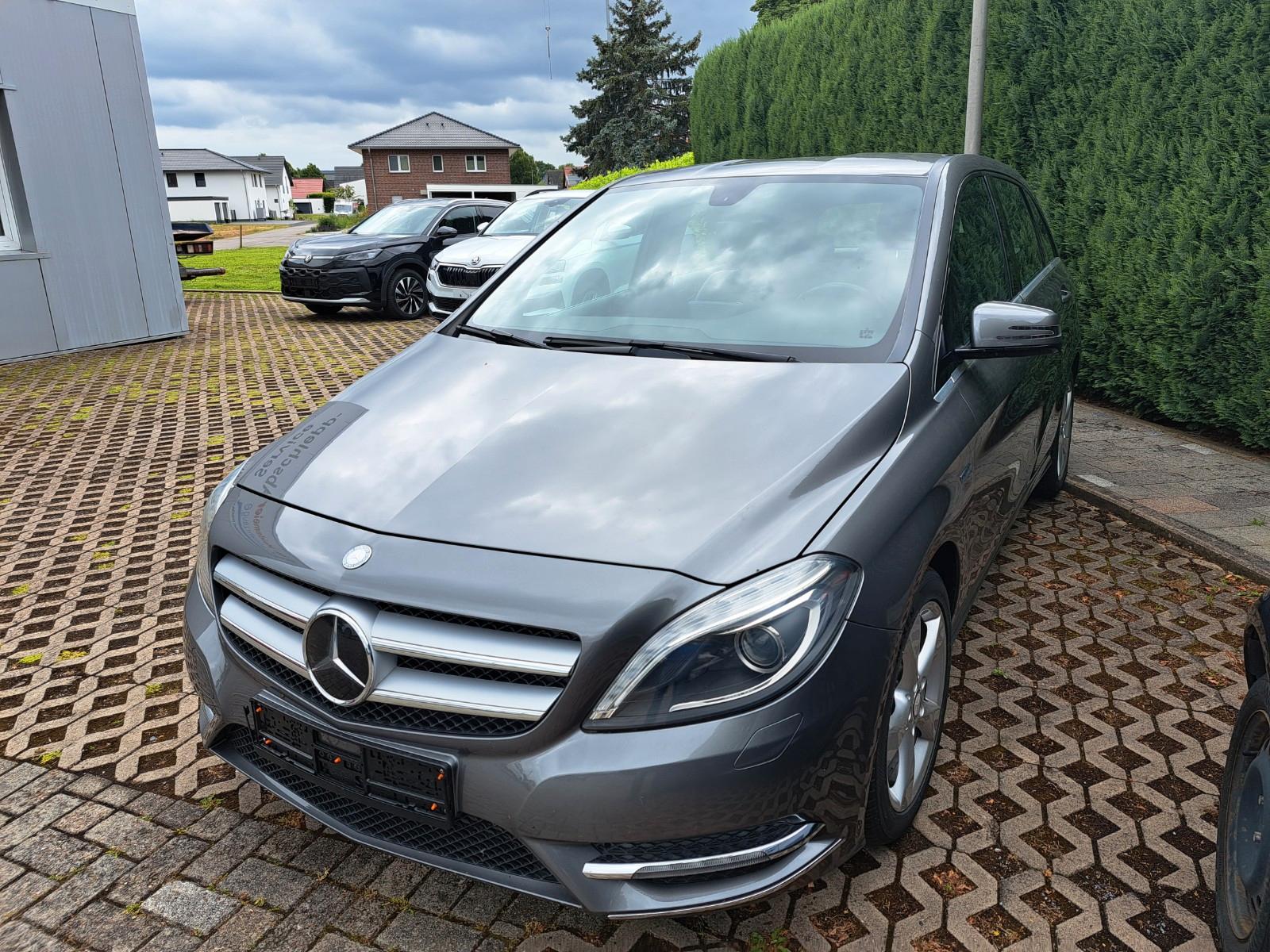 Mercedes-Benz B 180 B B 180
