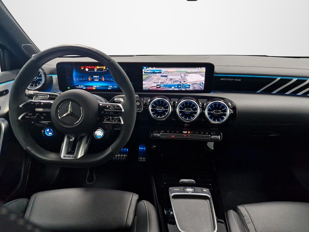 Mercedes-Benz A 35 AMG