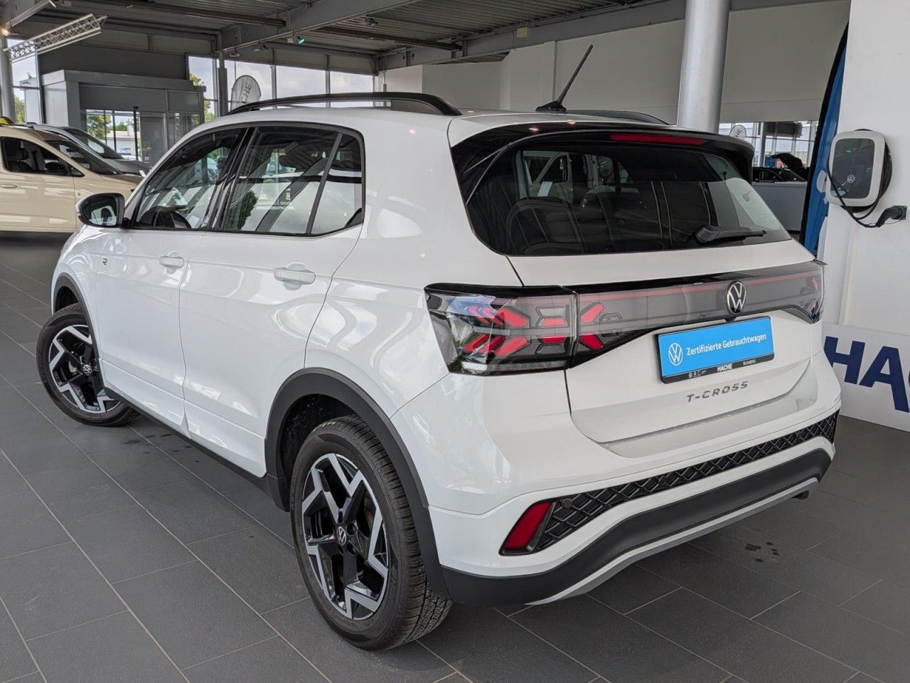 Volkswagen T-Cross R-Line 1.0 TSI USB PDC SHZ Klima foto 5
