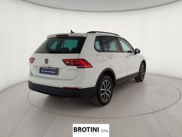 Volkswagen Tiguan - 3