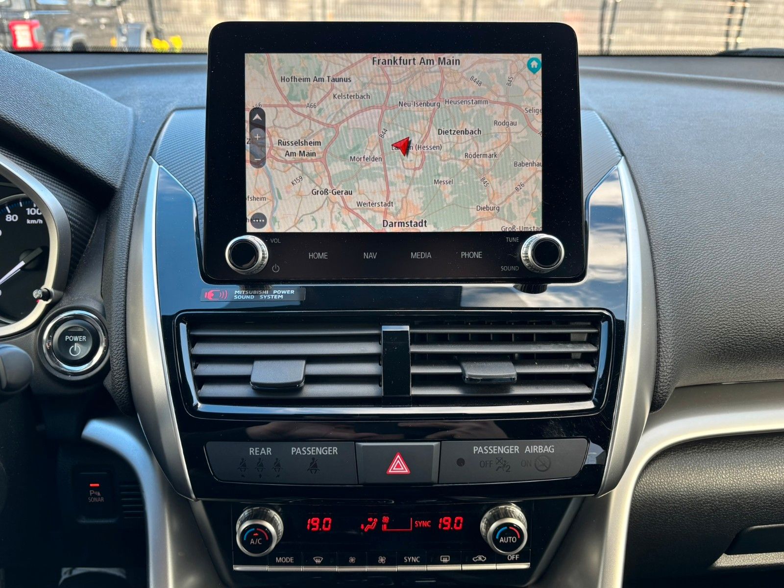 Fahrzeugabbildung Mitsubishi Eclipse Cross PHEV PLUS
