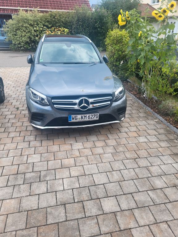Image of Mercedes-Benz GLC 250