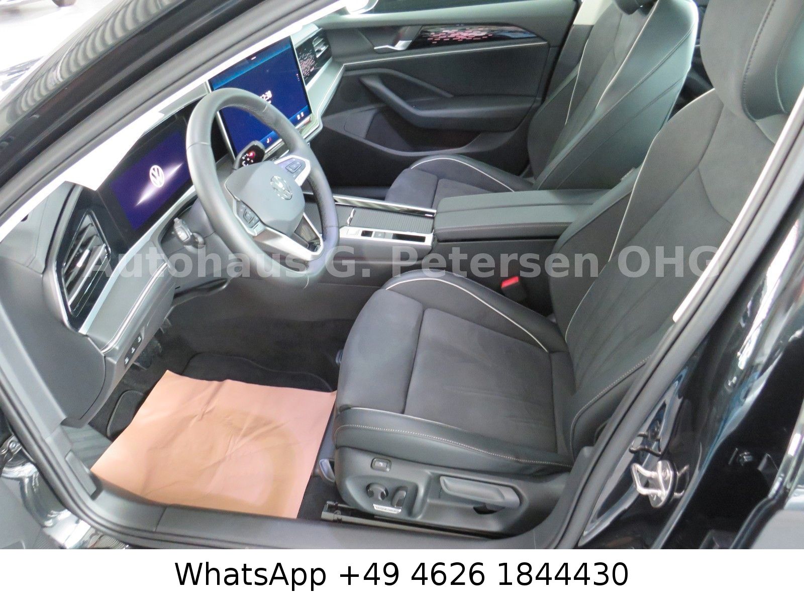 Fahrzeugabbildung Volkswagen Passat Var. *Keyless*IQ Light*DSG*AppCo*Navi*