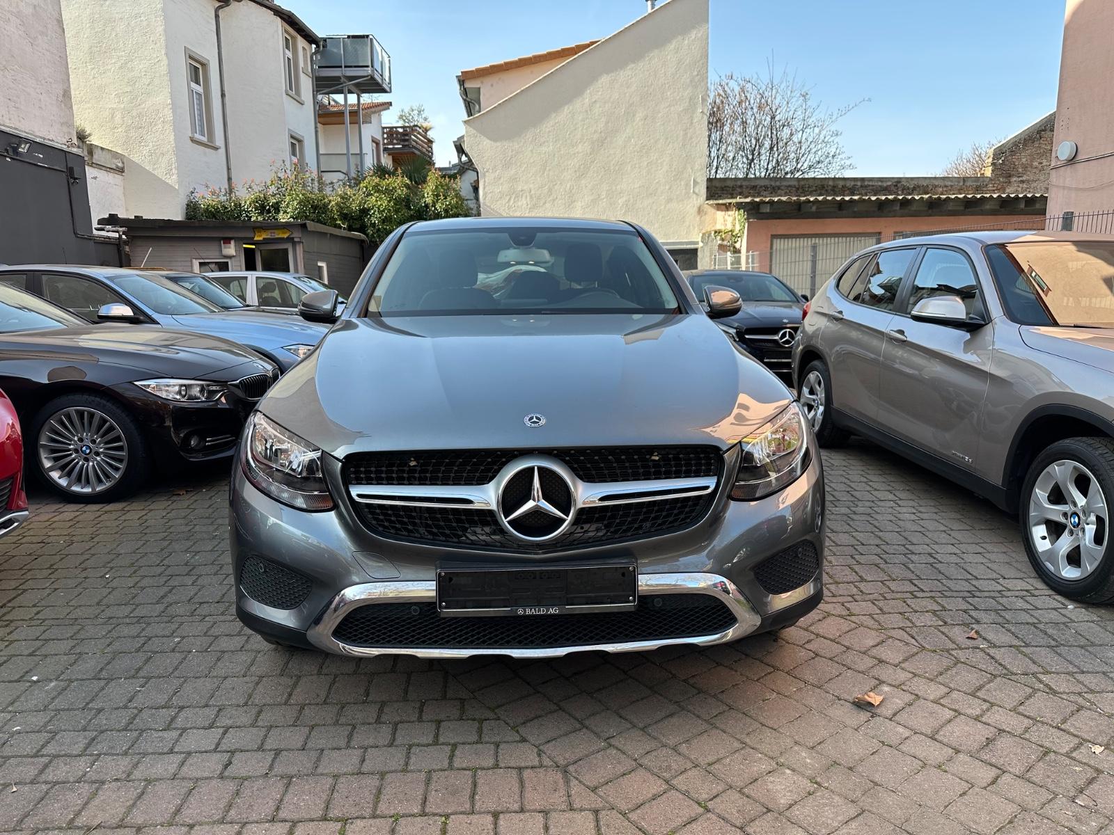Mercedes-Benz GLC 250 Coupe 4Matic /Leder/Kamera/Wenig Km !