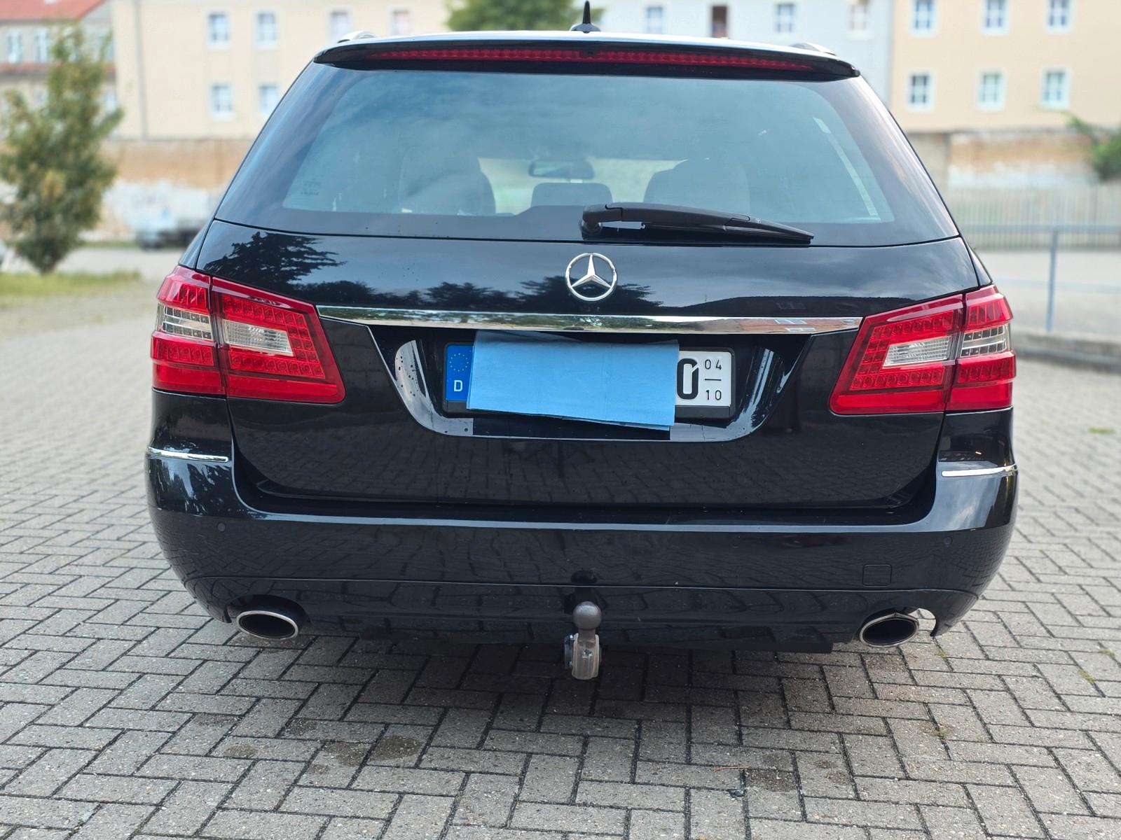 Mercedes-Benz E300 2010 — photo 5