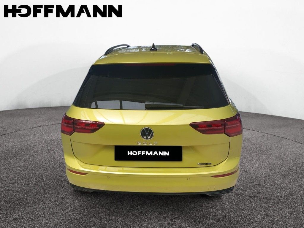 Fahrzeugabbildung Volkswagen Golf Variant 2.0 TSI OPF 4Motion DSG R-Line