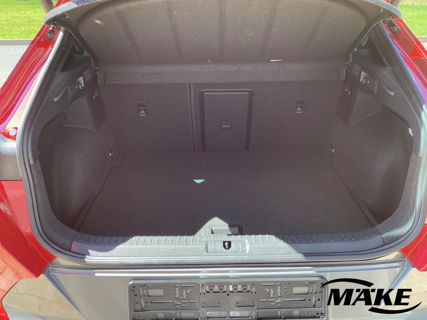 Formentor 1.5 TSI DSG AHK LED NAV RFK ACC ALU 18
