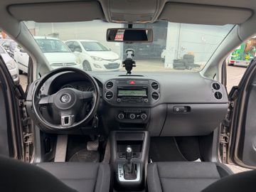 Volkswagen Golf - 9