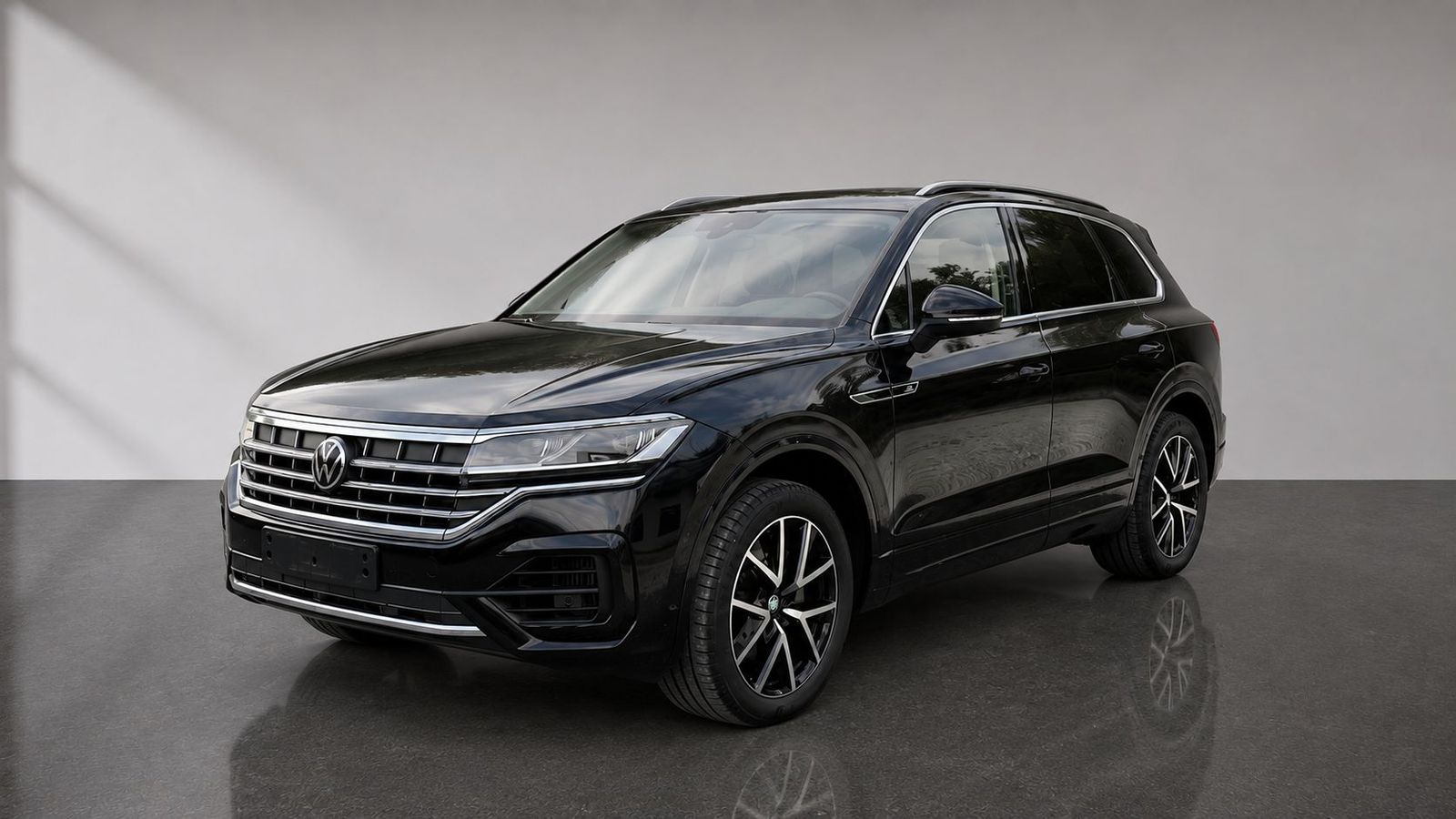 Touareg 3.0 V6 TSI R-Line 4Motion OPF (EURO 6d), geprüfter Gebrauchtwagen bei Automobilzentrum Singer