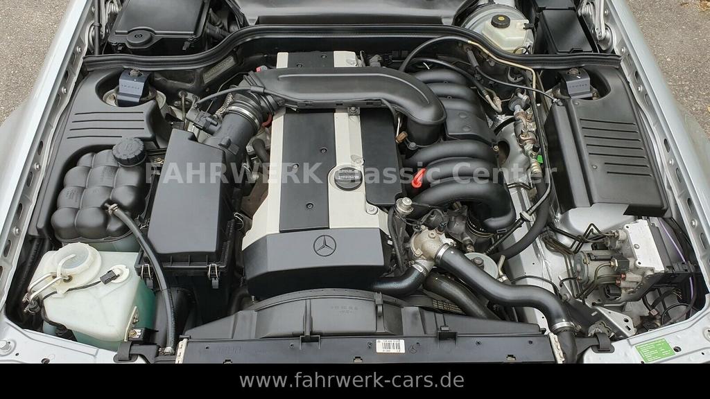 Mercedes-Benz SL 320