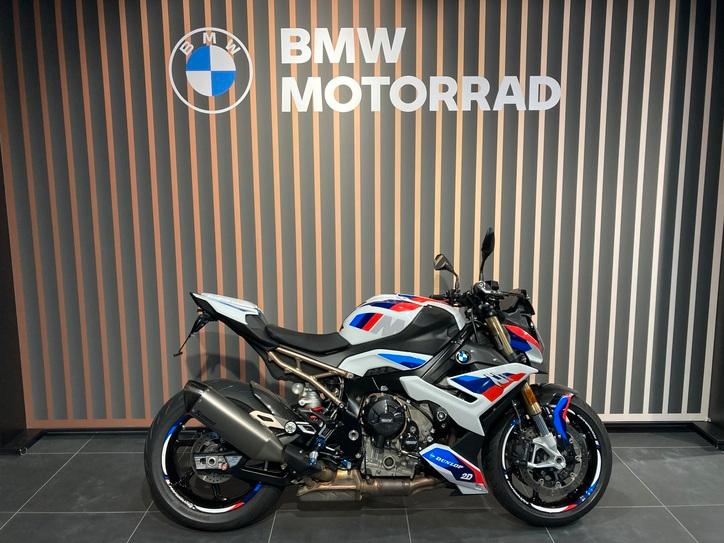 BMW S 1000 R Carbonpaket, Frästeilepake