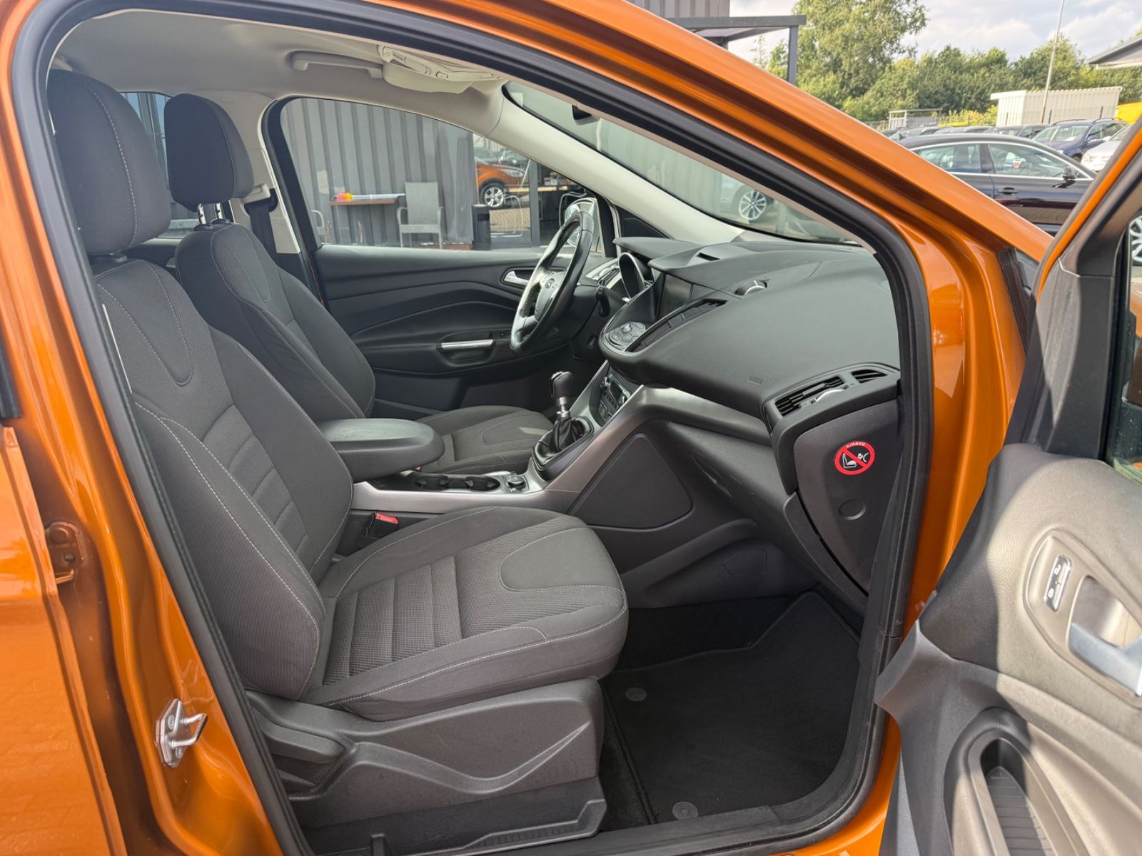 Kuga Sync Edition*2.HAND*EURO-6*NAVI*SCHECKHEFTG