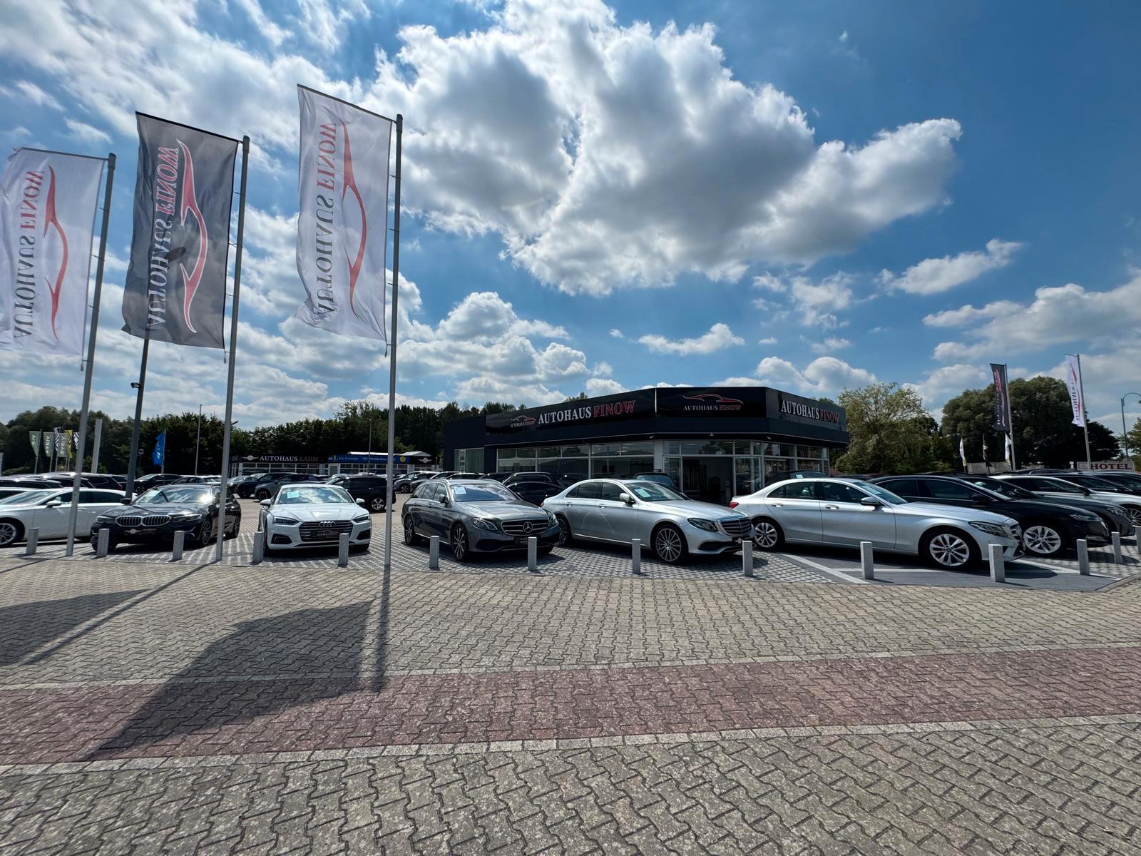 showroom-image-main