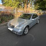 Mercedes-Benz C 240 w203 V6 - TÜV NEU - silberne Mercedes-Benz C 240