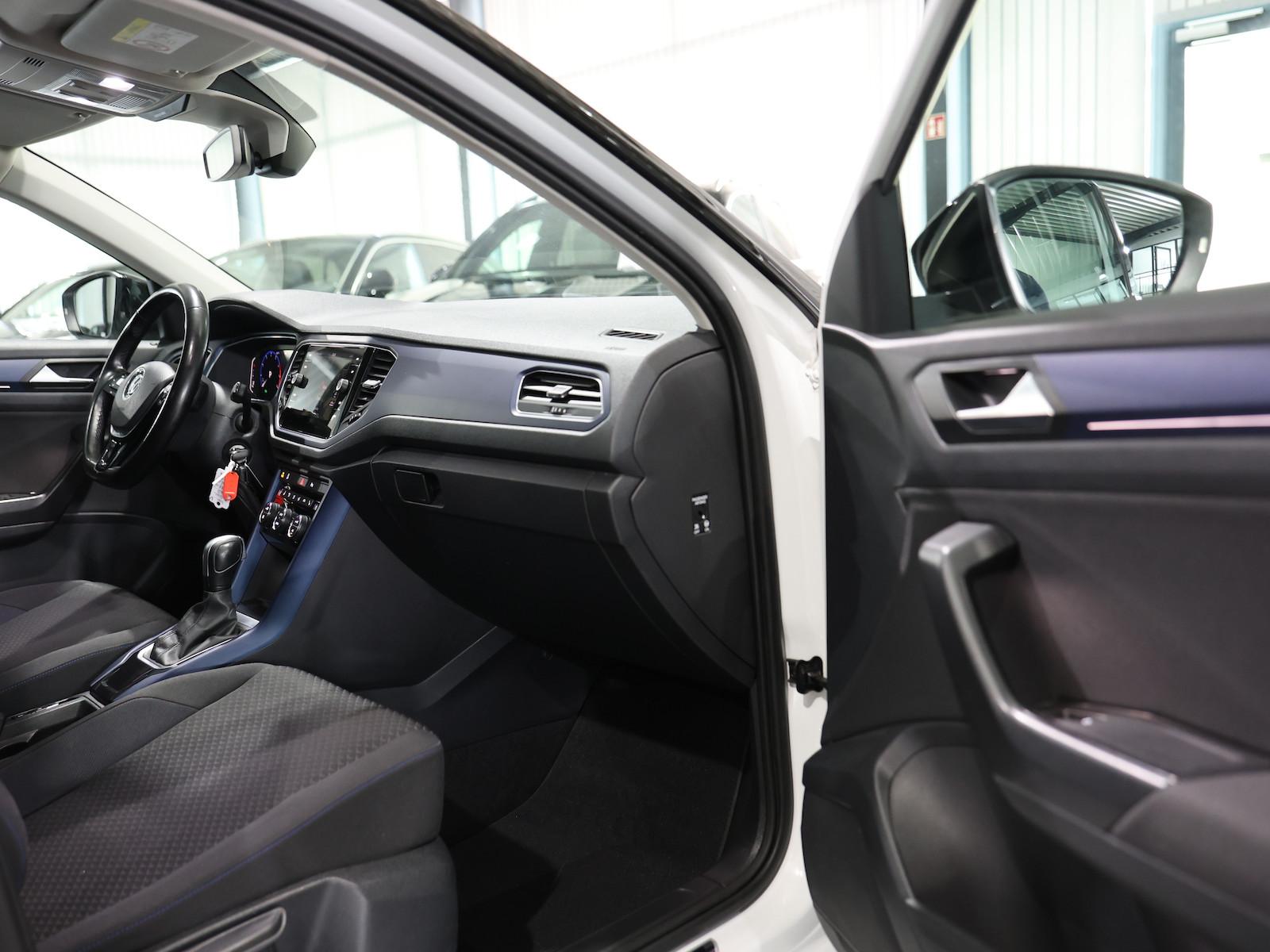 Volkswagen T-Roc 1.5 TSI DSG UNITED R-LINE SPORT / LED, AID, миниатюра 19