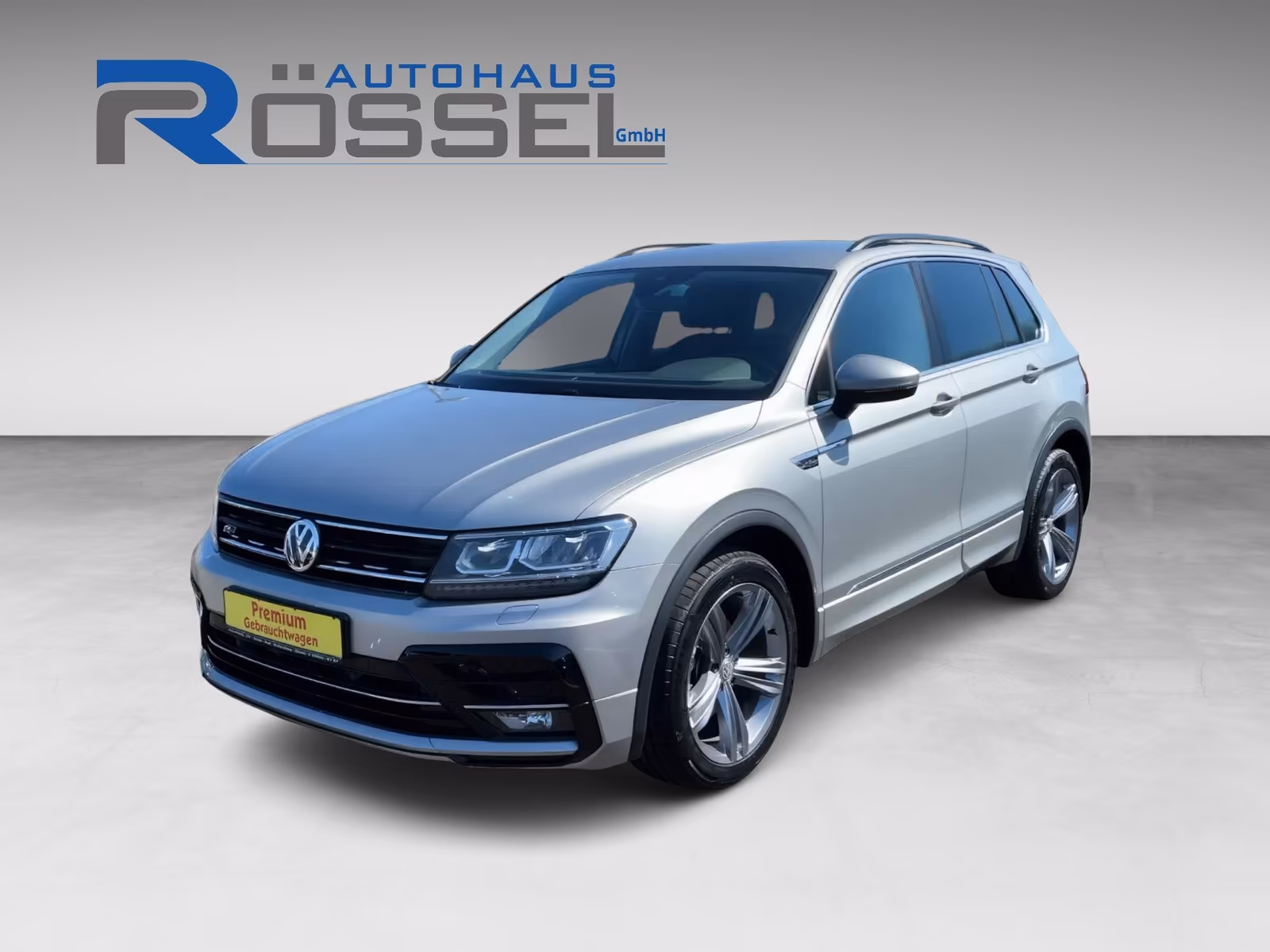 Volkswagen Tiguan 1,5 TSI DSG R-LINE 19" Alu AHK ACC LED Na