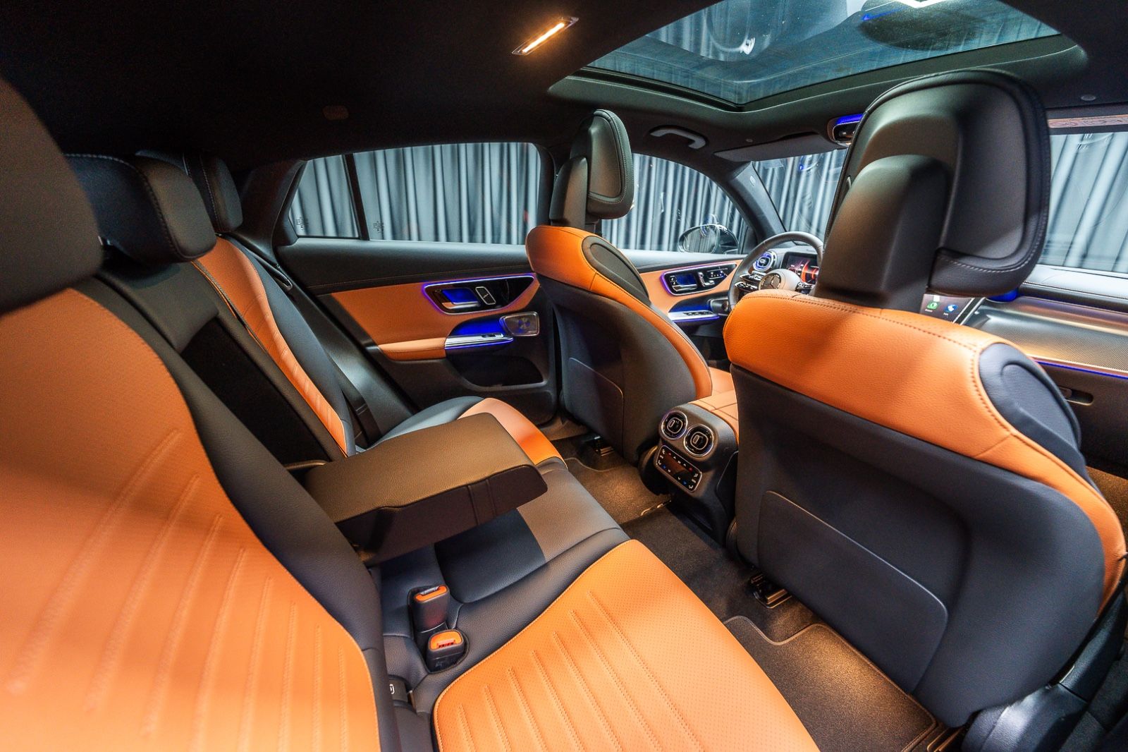 Fahrzeugabbildung Mercedes-Benz GLC 300 4M Coupé AMG Premium Plus*20"*NP*MY26