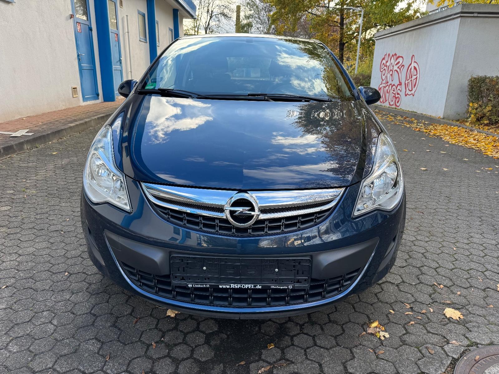 Opel Corsa D Selection 1,2  *38Tkm* TÜV+Service neu!