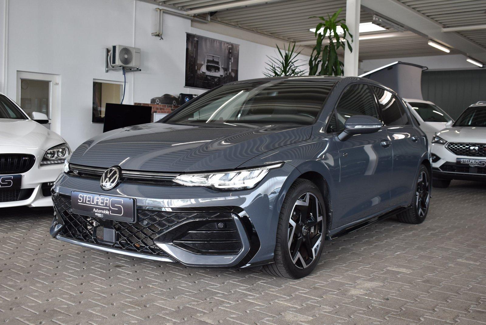 Volkswagen Golf VIII 1.5 eTSI R-Line APP LED Winterpaket