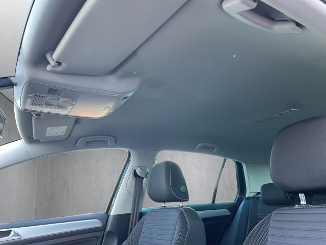 Golf VII Cup 1.4 TSI BMT NAVI/AHK/PDC/GRA/KLIMAA